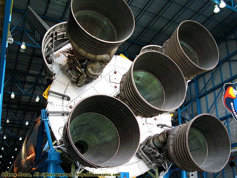 Apollo / Saturn V Center