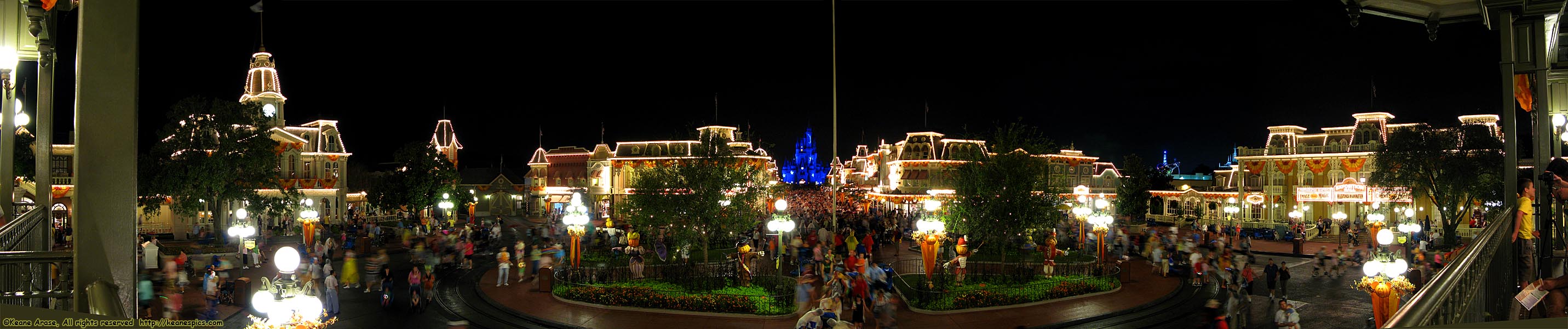 Main Street U.S.A. / Town Square - Panoramic