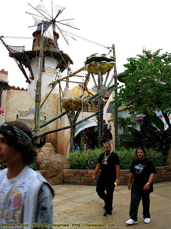 Port of Entry, Exiting the park