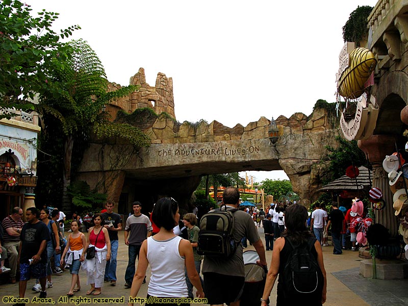 Port of Entry, Exiting the park