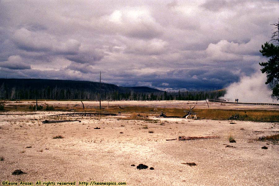 Black Sand Basin