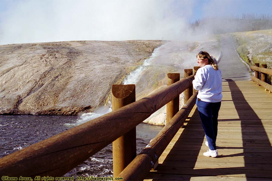 Midway Geyser Basin