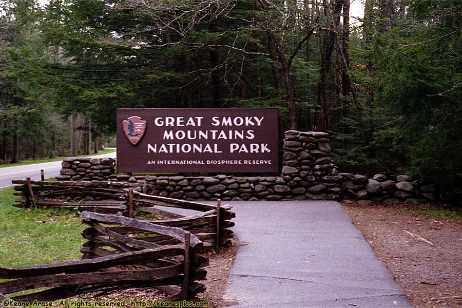 Entrance sign