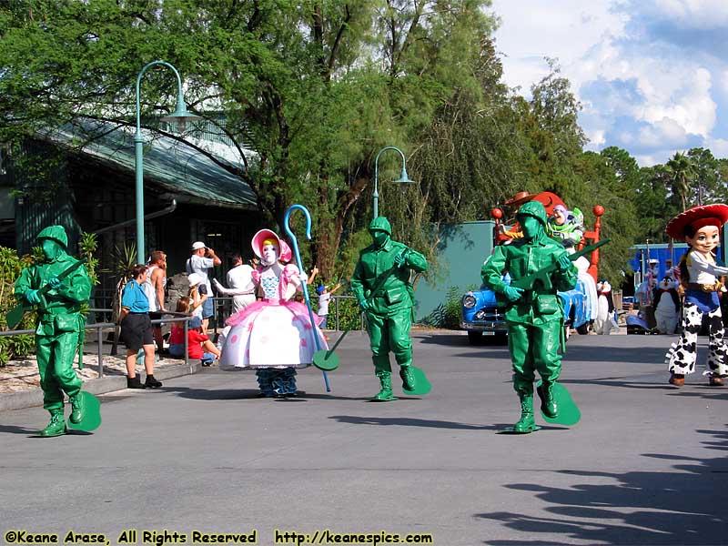 Disney Stars and Motor Cars Parade