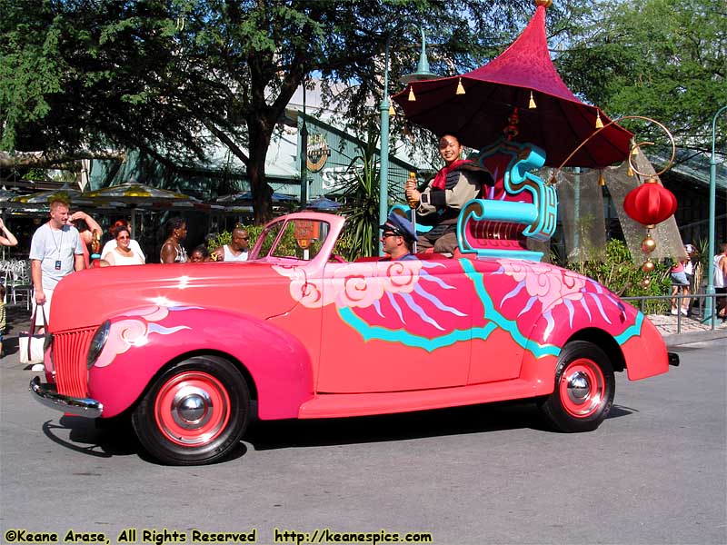 Disney Stars and Motor Cars Parade