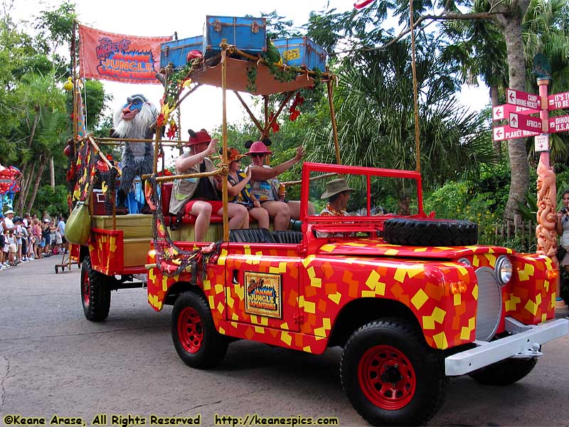 Mickey's Jammin' Jungle Parade