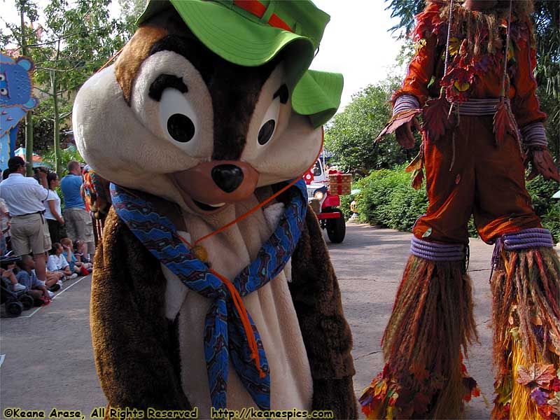 Mickey's Jammin' Jungle Parade