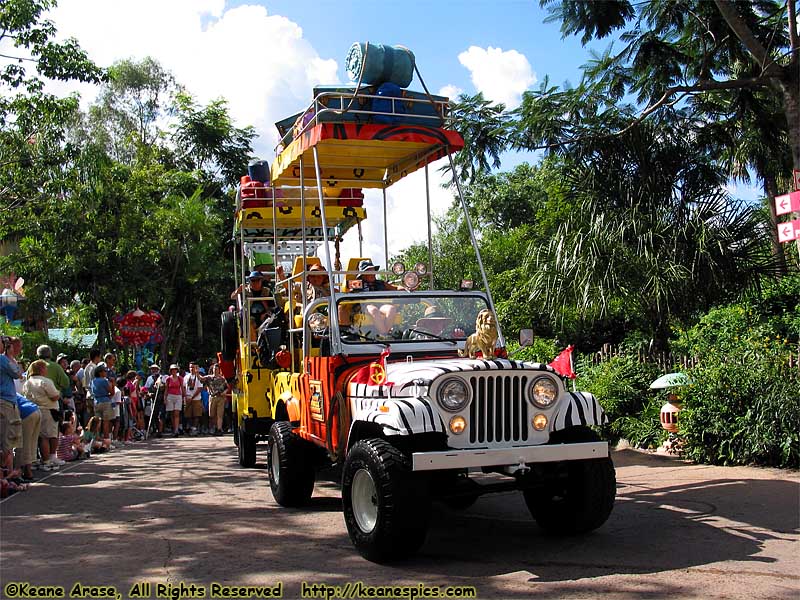 Mickey's Jammin' Jungle Parade