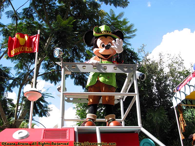 Mickey's Jammin' Jungle Parade