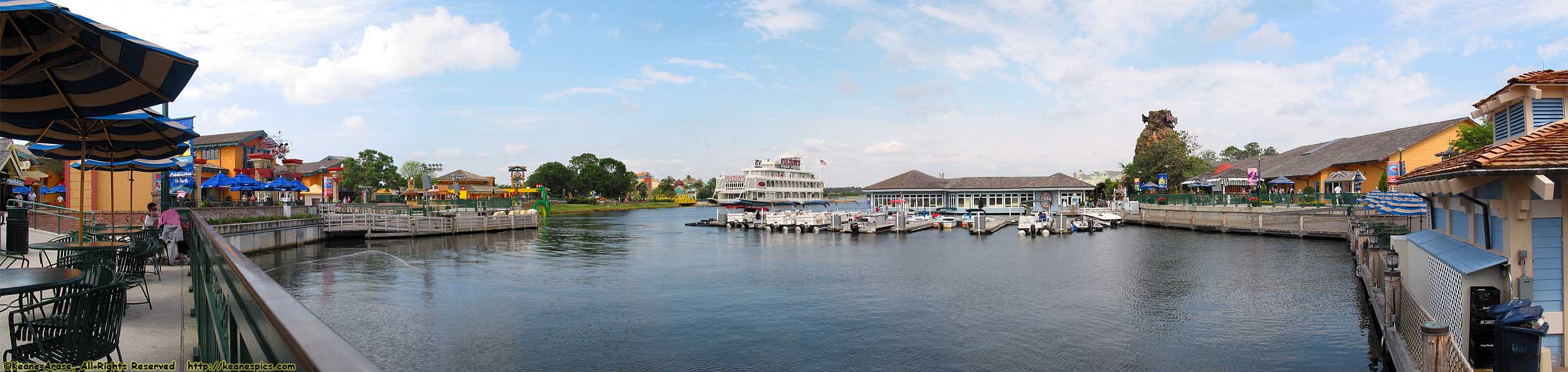 Marketplace Panoramic - 2005