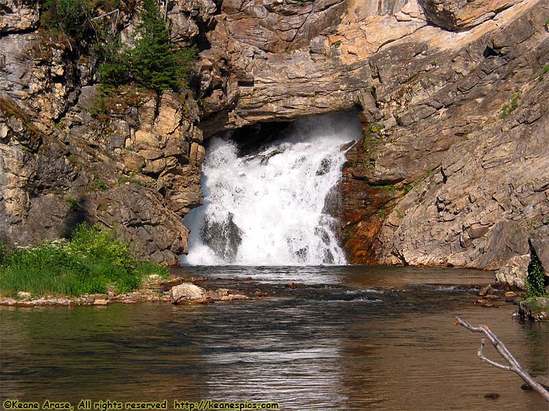 Running Eagle Falls (aka Trick Falls)