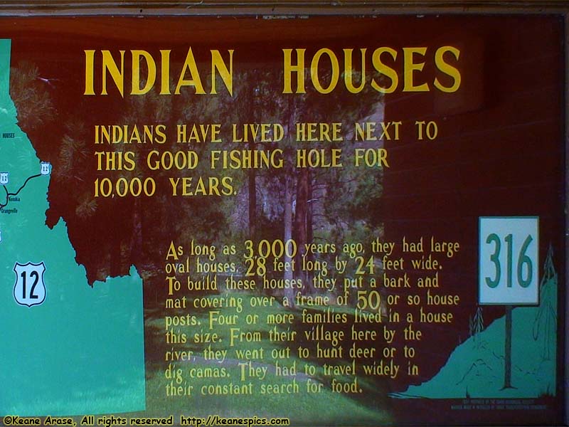 Indian Houses sign