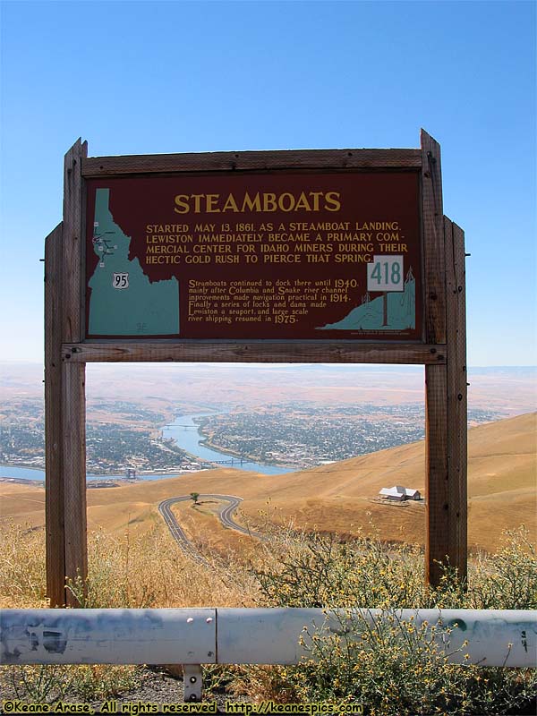 Steamboats sign