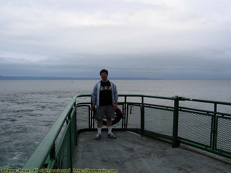 Me in front of the ferry.