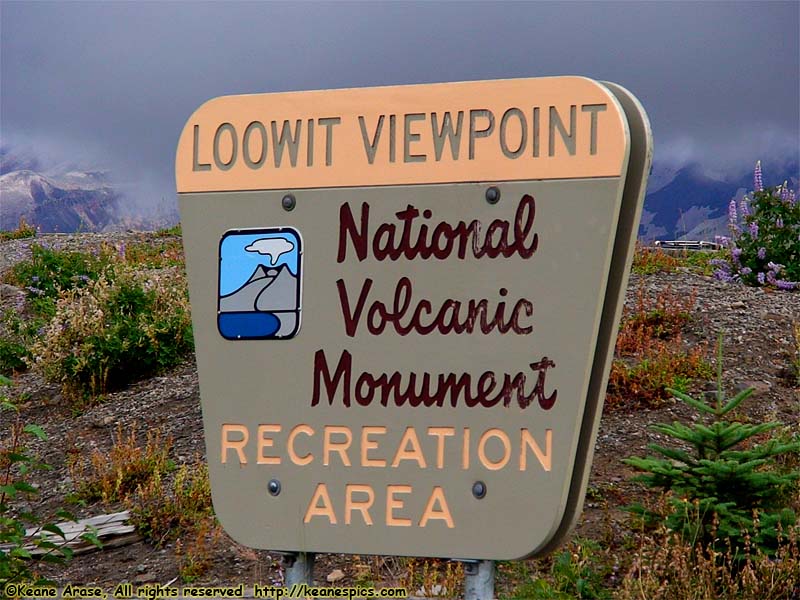 Loowit Viewpoint sign