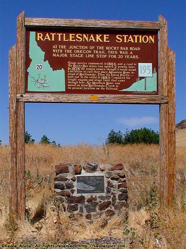 Rattlesnake Station / Oregon Trail marker