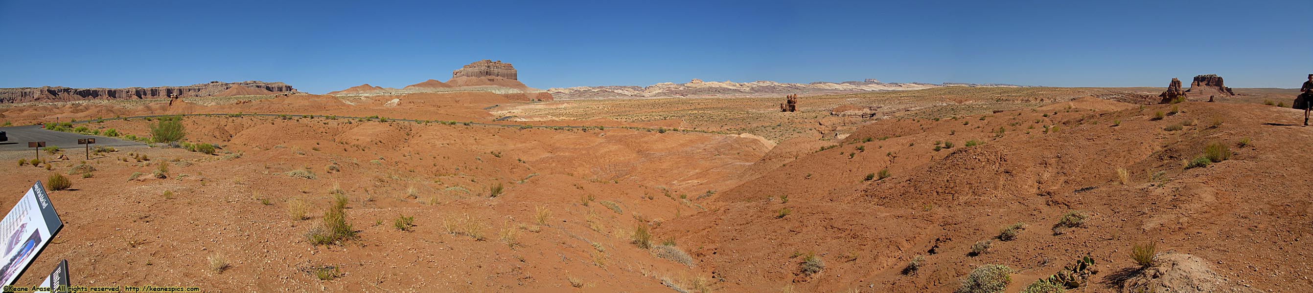 Along Goblin Valley Road