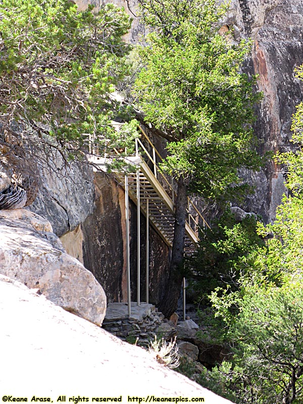 Sipapu Bridge