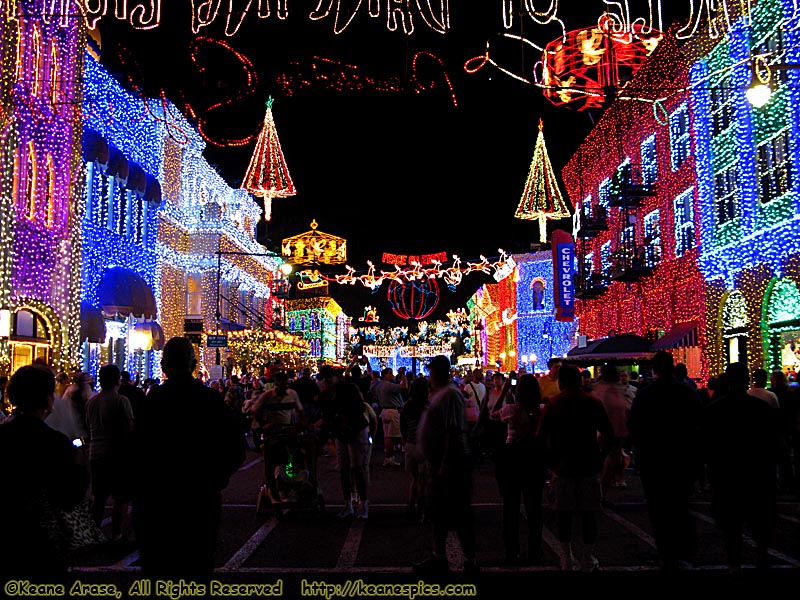 Christmas at DHS / Streets of America