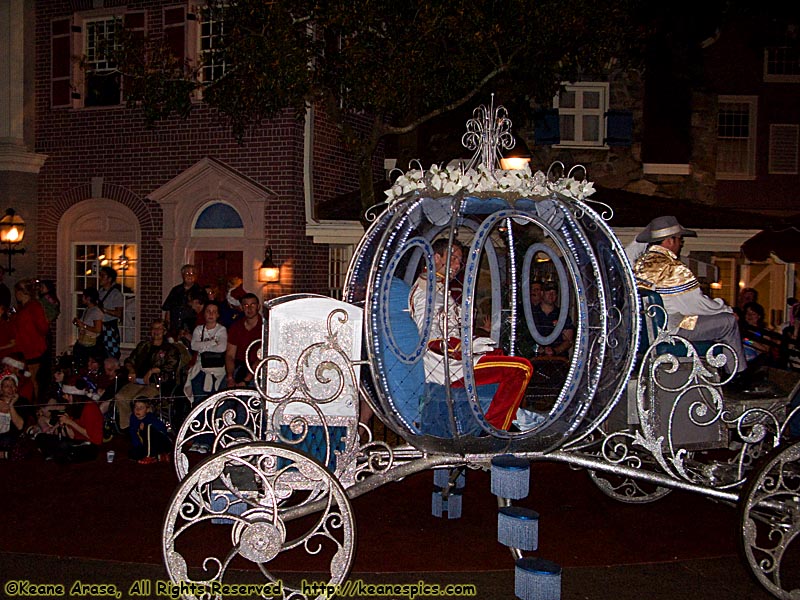 Mickey's Once Upon A Christmastime Parade