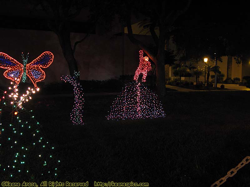 Light Topiaries at City Hall