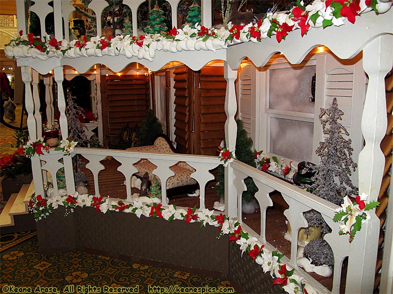 Gingerbread House Christmas Display