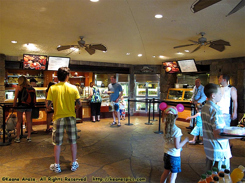 Roaring Fork Food Court, breakfast.