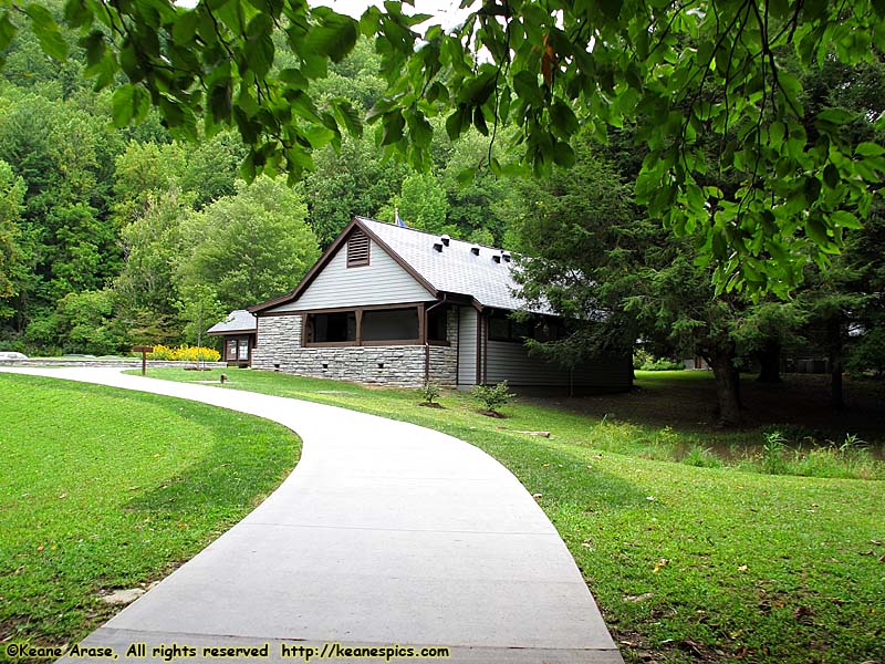 Oconaluftee Visitor's Center