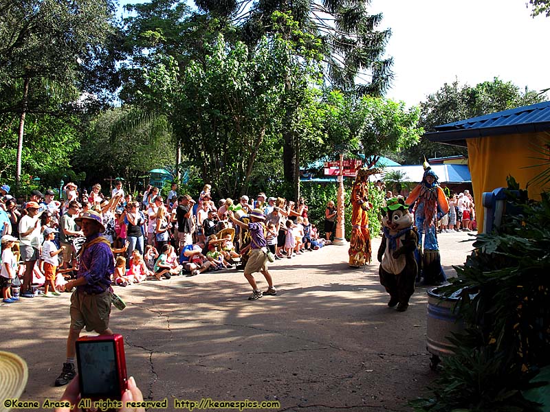 Mickey's Jammin' Jungle Parade