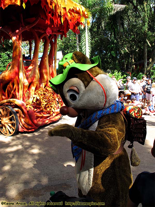 Mickey's Jammin' Jungle Parade