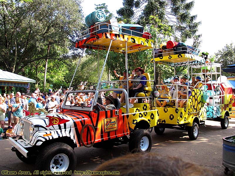 Mickey's Jammin' Jungle Parade