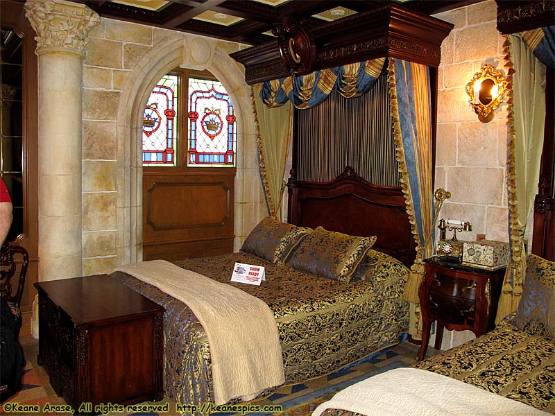 Cinderella Castle Suite, Bed Chamber