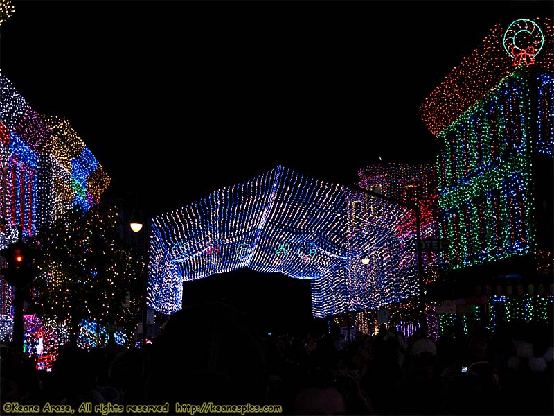 Christmas at DHS / Streets of America