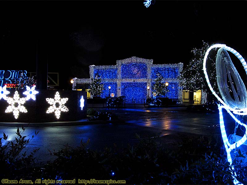 Christmas at DHS / Streets of America