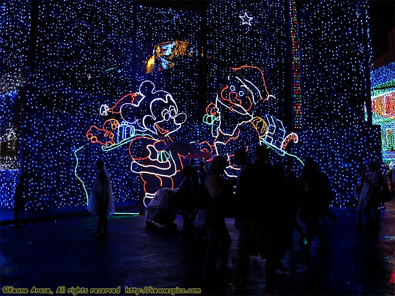 Christmas at DHS / Streets of America