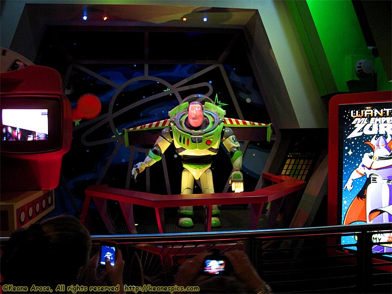 Buzz Lightyear's Space Ranger Spin