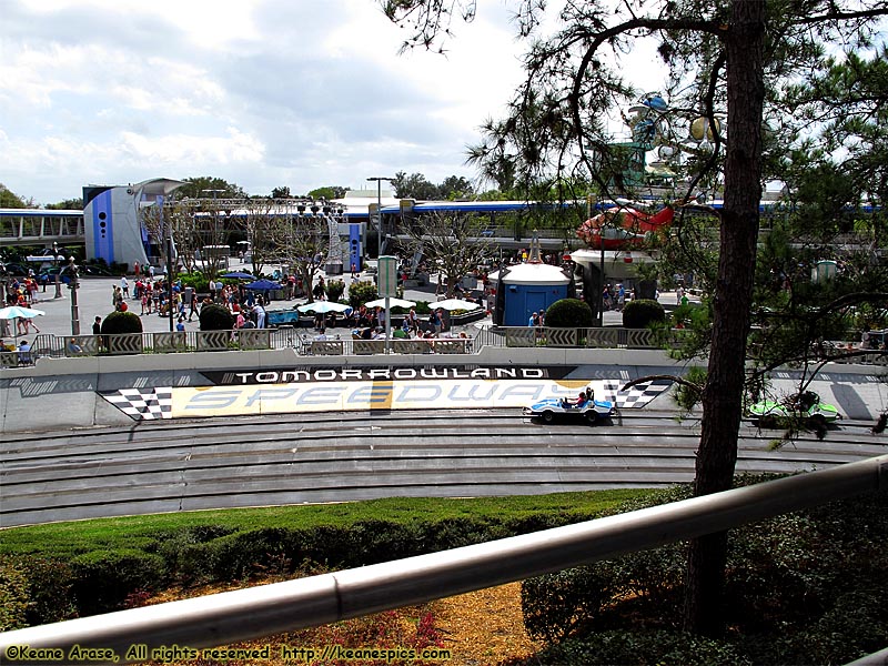 Tomorrowland Transit Authority PeopleMover