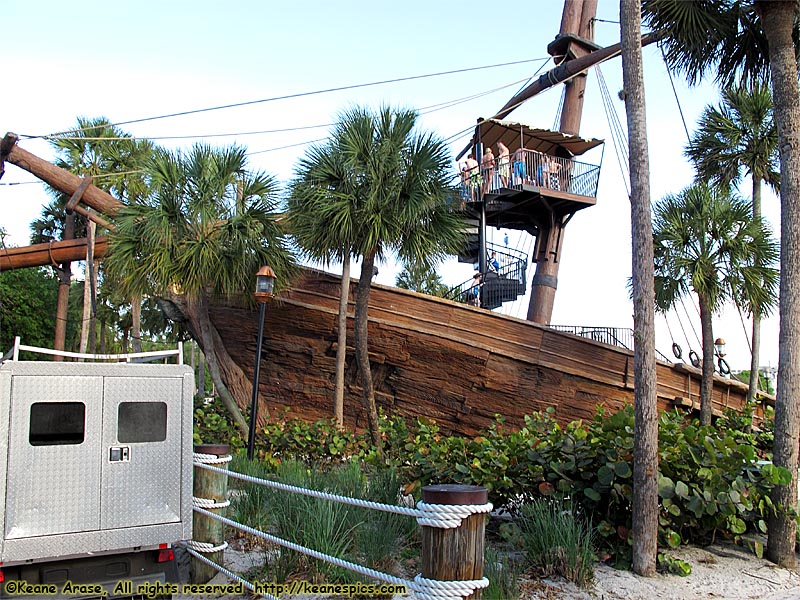 Castaway Bay water slide