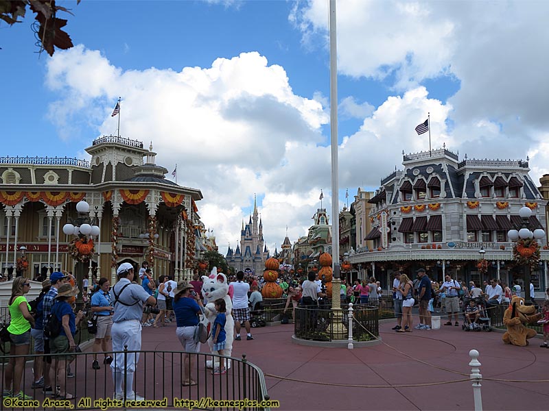 Main Street U.S.A. / Town Square