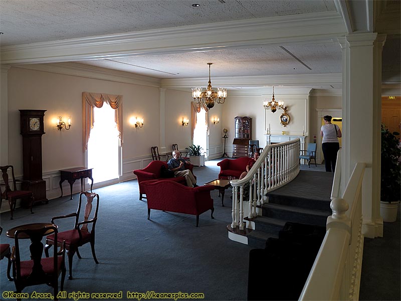 American Adventure Presidential Suite