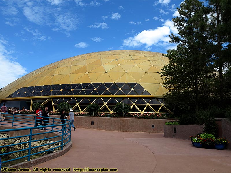 Festival Center (Wonders of Life)